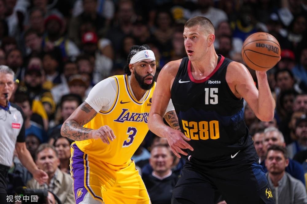 的佼佼者 的佼佼者