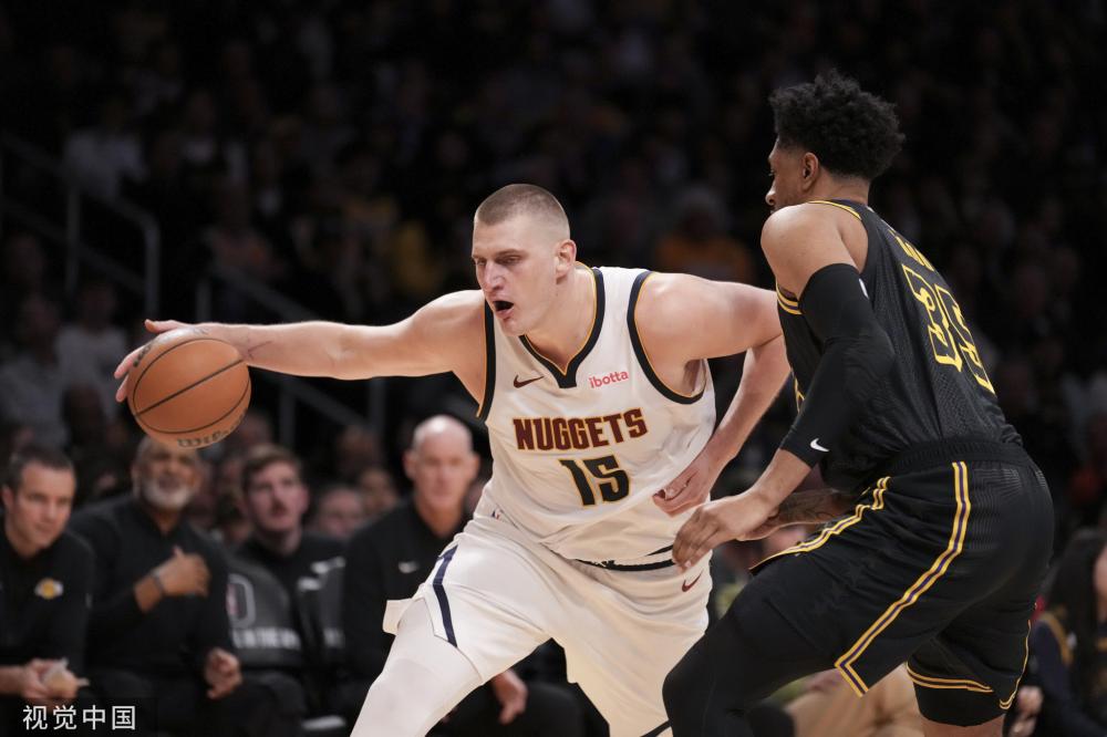 个别球员在 个别球员在